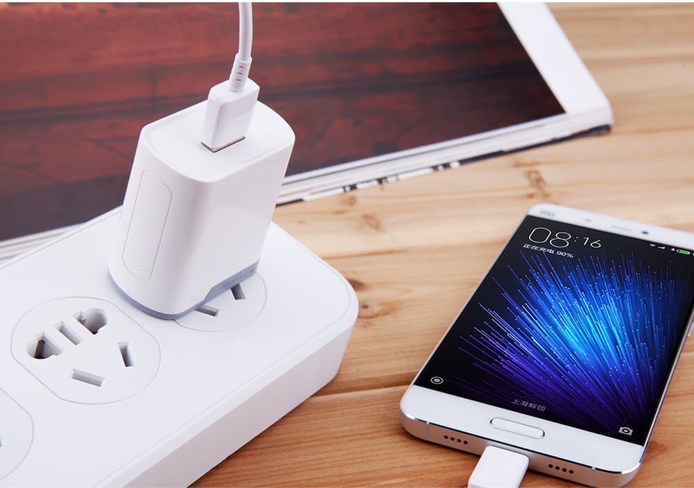 Зарядное устройство NILLKIN Fast Charge Adapter Quick Charge 3.0 (вилка Китай)